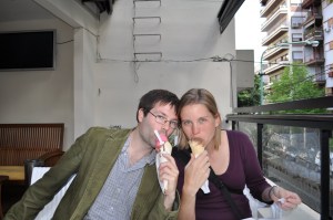 Erin and Dan eating helado on Saturday